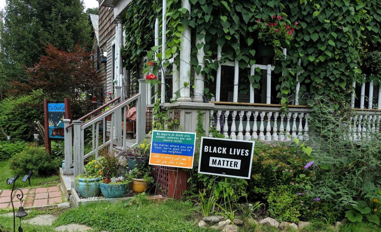 Bed and Breakfast The One Cat Brattleboro Exteriér fotografie
